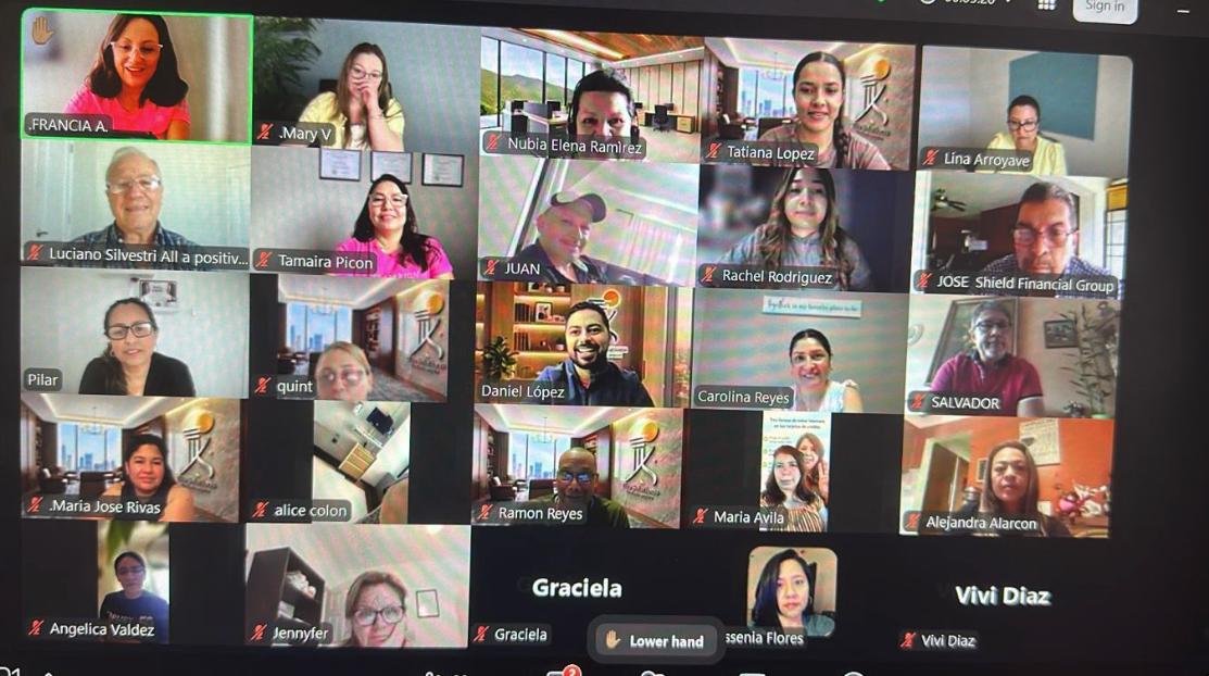 Sesión virtual del equipo Elite Solutions en Zoom